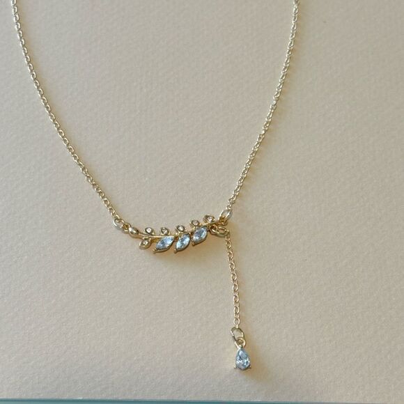 Leaf necklace A876 - Picture 3 of 3